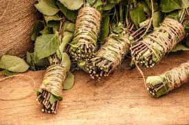 Banya-Zubehör Essentielle Accessoires für Ihr Sauna-Erlebnis